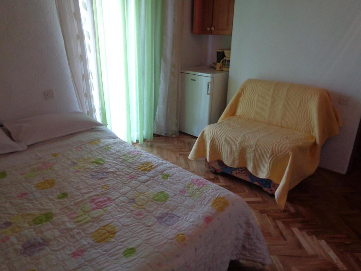 Pansion Danijela Hotel Рогозница Екстериор снимка