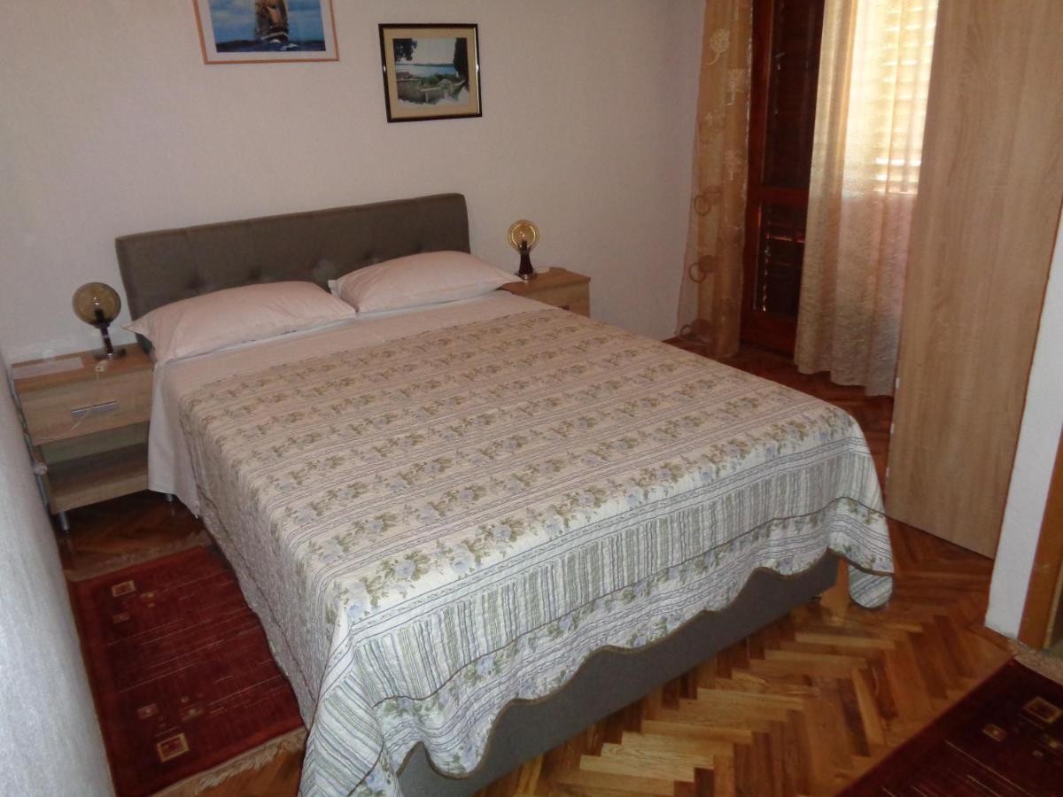 Pansion Danijela Hotel Рогозница Екстериор снимка