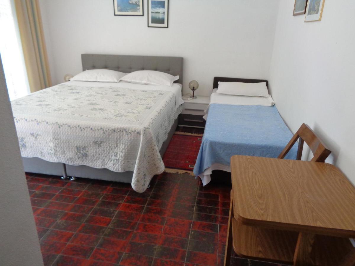 Pansion Danijela Hotel Рогозница Екстериор снимка
