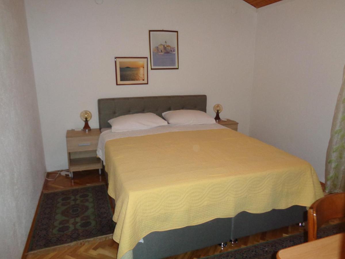 Pansion Danijela Hotel Рогозница Екстериор снимка